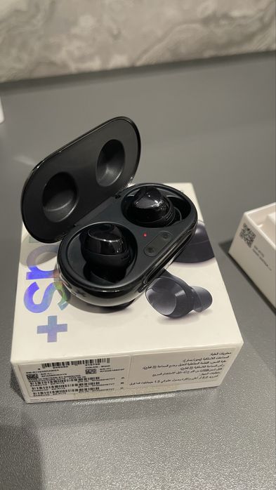 Samsung Galaxy Buds+ (SM-R175), чёрные — оригинал