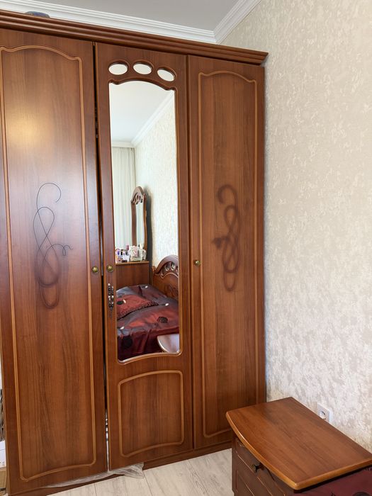 Спальный гарнитур