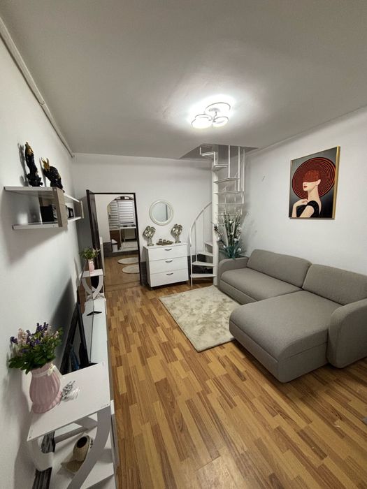 Casa de inchiriat cu curte zona centrala palas direct proprietar 0 com