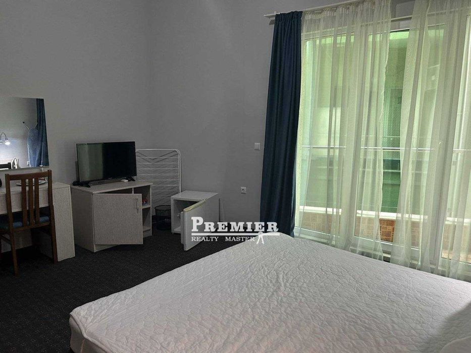 Отлично студио на първа линия в Несебър