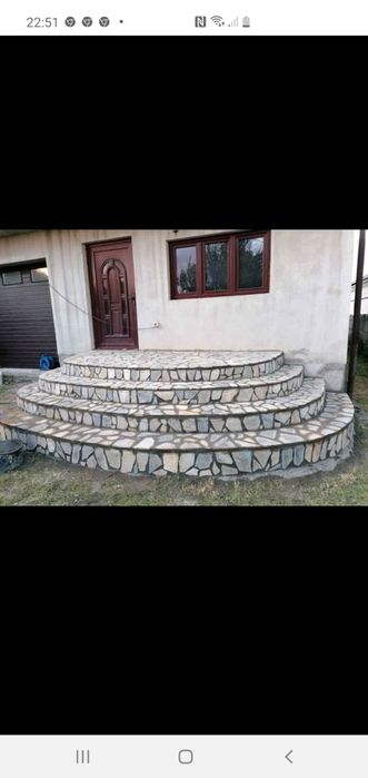 Vând piatră și montez