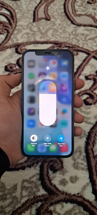 iphone 12 pro telefoni