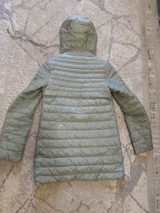 Продам куртку. Размер S (40-42)