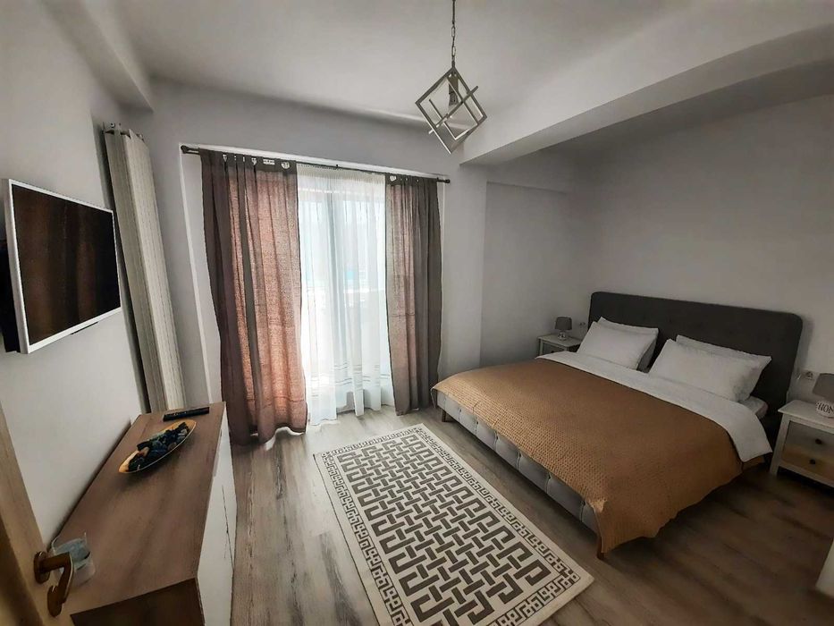 Apartament 2 camere chirie minim 12 luni , 50 m de plajă - Mamaia-Nord