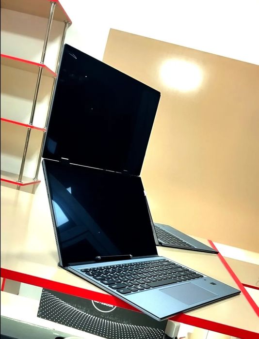 Noutbook 2ta ekranli