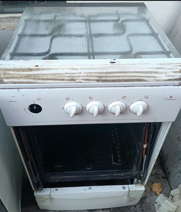Газовая плита продаётся