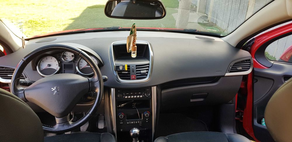Peugeot 207; Sistem TURBO; 2011; Motor 1.6; Euro 5; Dublu-Climatronic