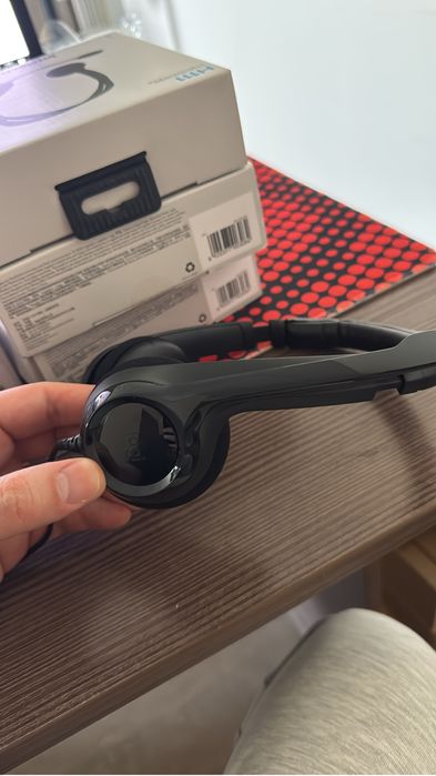 Наушники Logitech Stereo Headset H390 черный