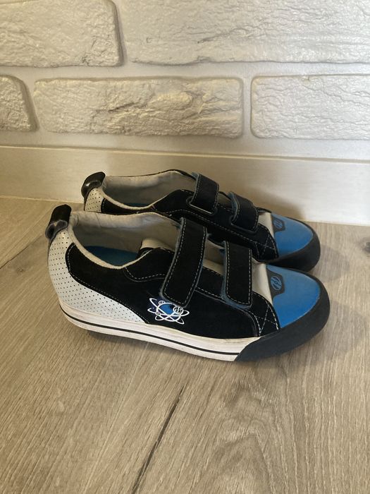 Кеды детские Heelys на колесах
