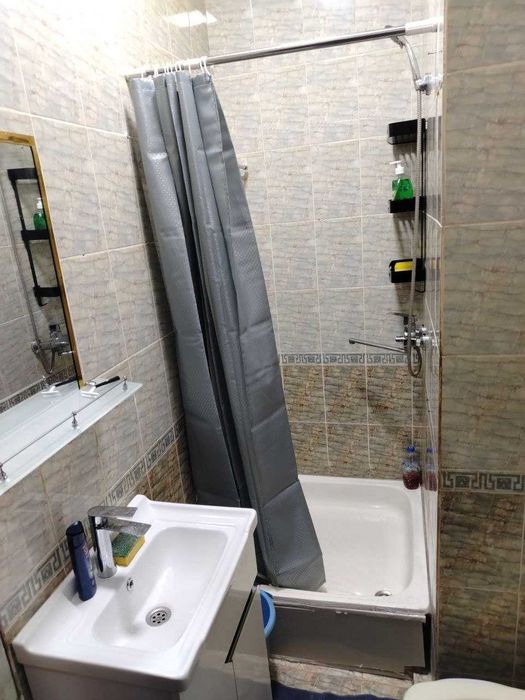 1/2/3 Сдаётся однокомнатная квартира на Карасу-6 ор.р Авайхон