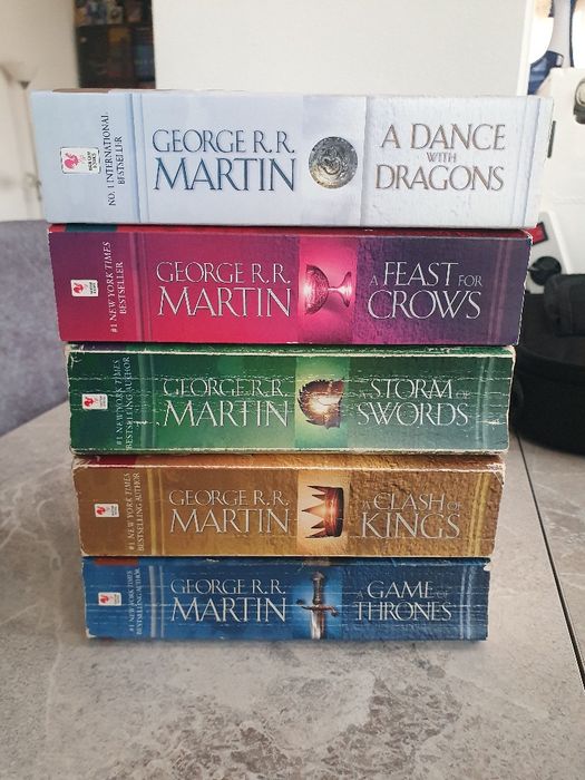 Seria Game of thrones