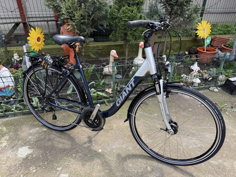 Bicicleta de dama Giant Tourer 28 inch ( Model deosebit ) Imp germania