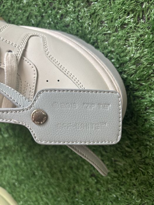 off white out of office adidasi