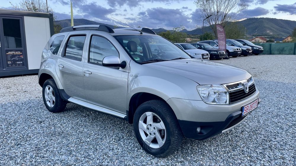 Dacia Duster 1.5 dci,2011**Garantie**Rate**