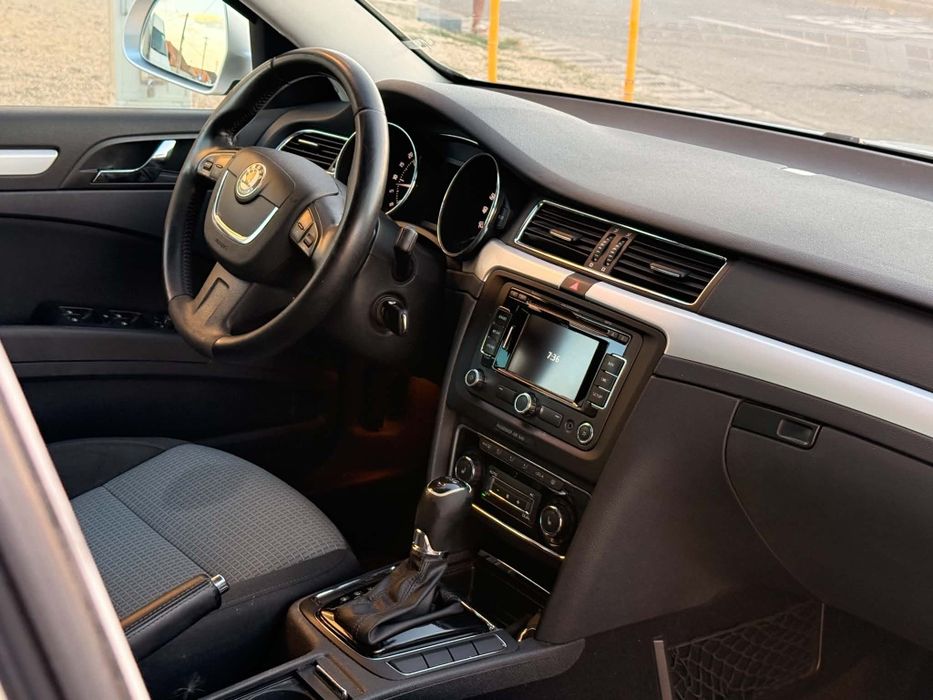 Skoda superb 2014 2.0TDI DSG