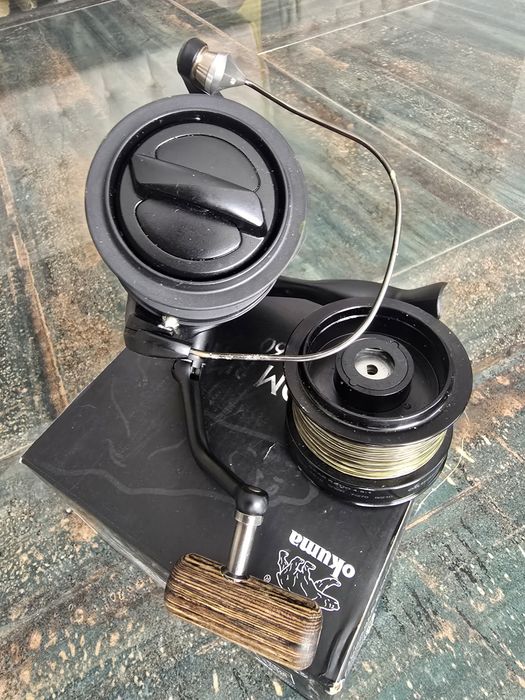 Okuma Custom Black CB-60