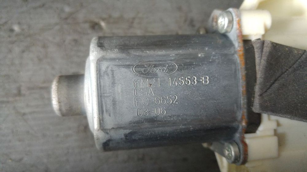 macara usa dreapta fata ford mondeo mk4 limuzina 6m21-14553-b  0130822286