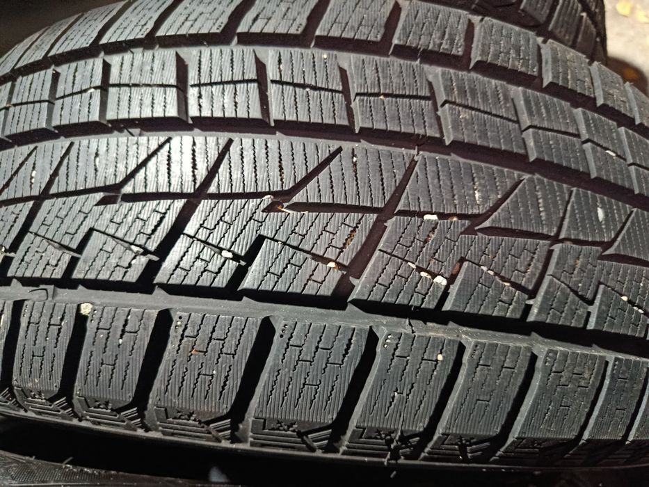 Kapsen 235 50 R18 комплект