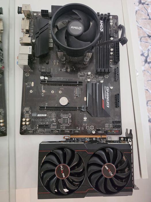 Vand Kit Pc placa de baza gigabyte B450 Placa vide radeon rx 6500 xt 4 gb