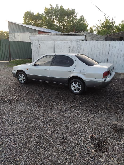 Продам Toyota Camry SV41