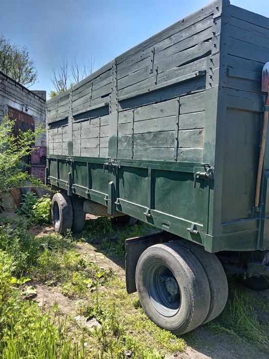 Продам бортовой прицеп