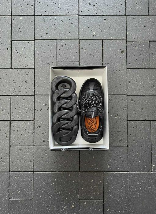 Adidasi VERSACE Chain Reaction Negru / Black - PREMIUM