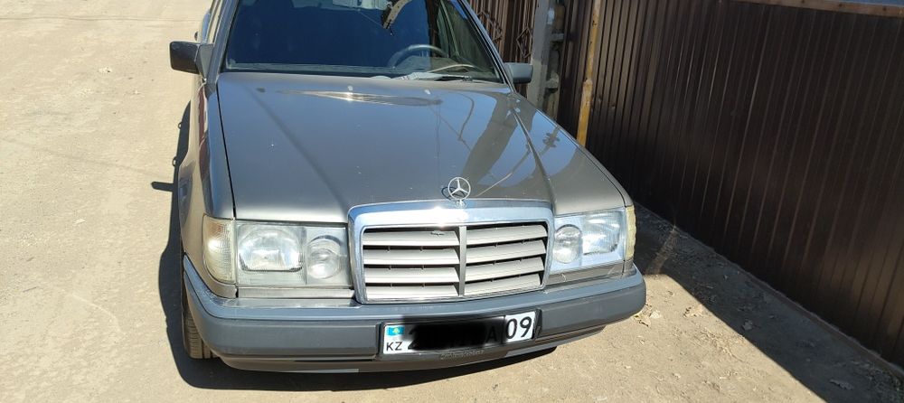 Мерседес Е250  дизель