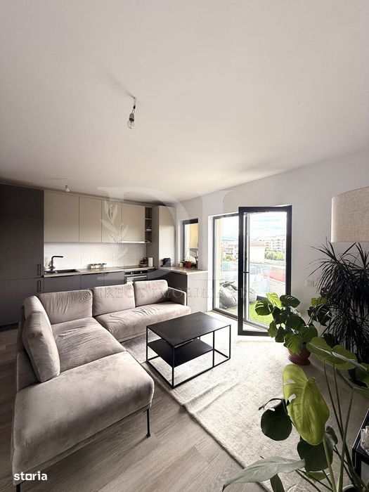 Apartament cu 3 camere | zona Tineretului Floresti