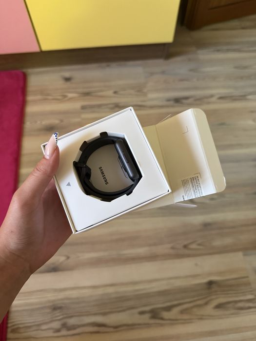 Часовник Samsung galaxy fit 3