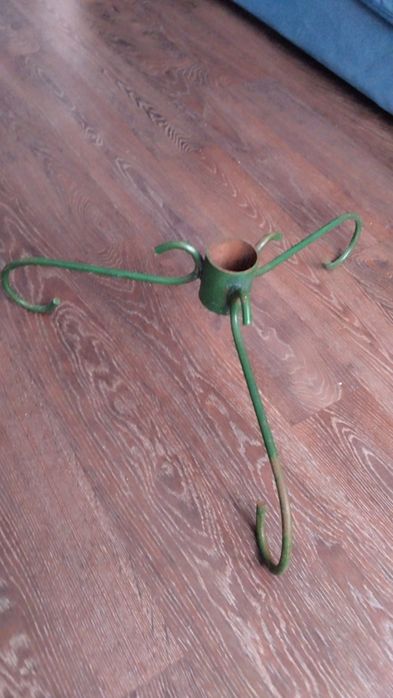 Подставка для новогодней елки