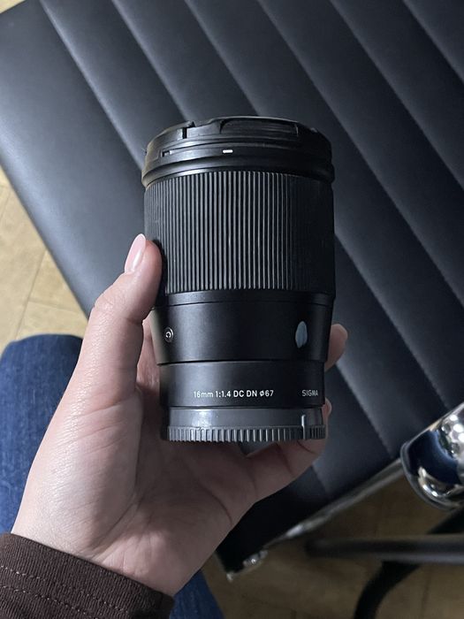 Объективы Sigma 16mm для Sony E