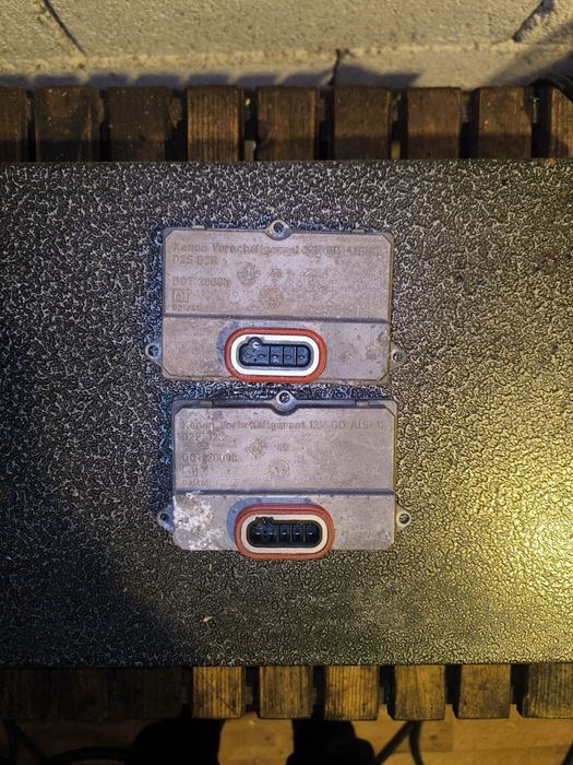 Hella ксенон баласт за фарове на Audi A6