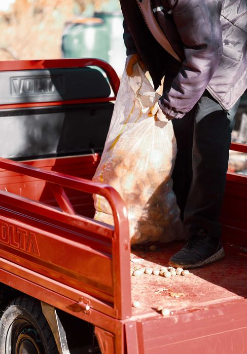 OFERTA: Triciclu electric, fara permis, cu cabina, rate