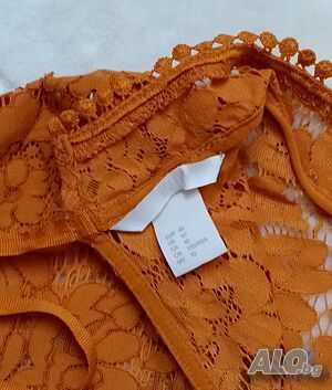 Официална оранжева дантелена рокля