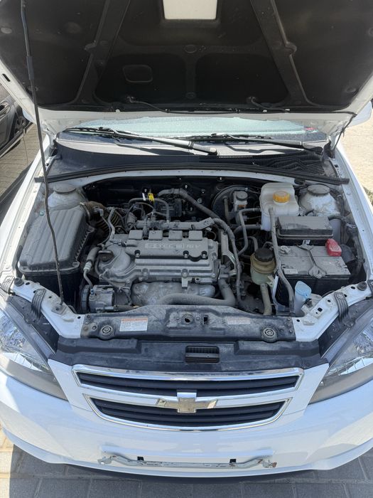 Chevrolet Gentra 2023 yil tozza kraska