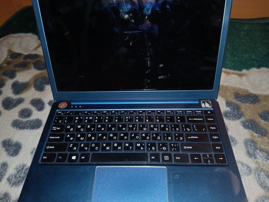 Продаю ноутбук для учебы