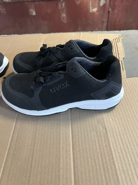 Vand pantofi protectie Uvex marimea 39