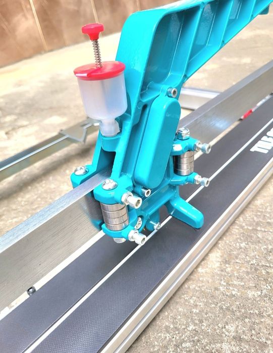 Машина за рязане на плочки  3060