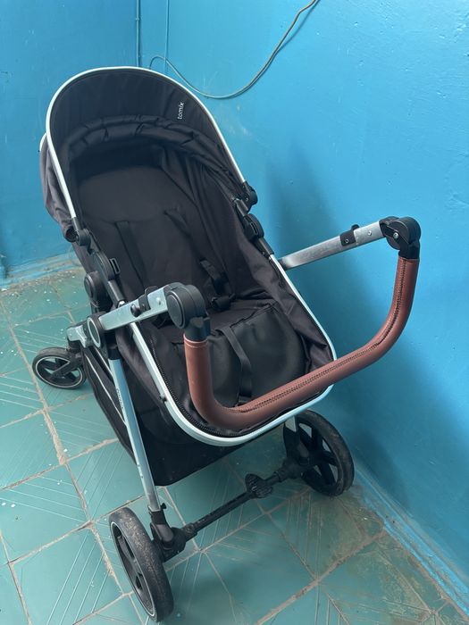 Продам коляску 3в1