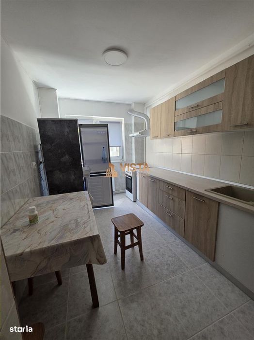 Apartament 4 camere, zona Racadau — fotografia 1