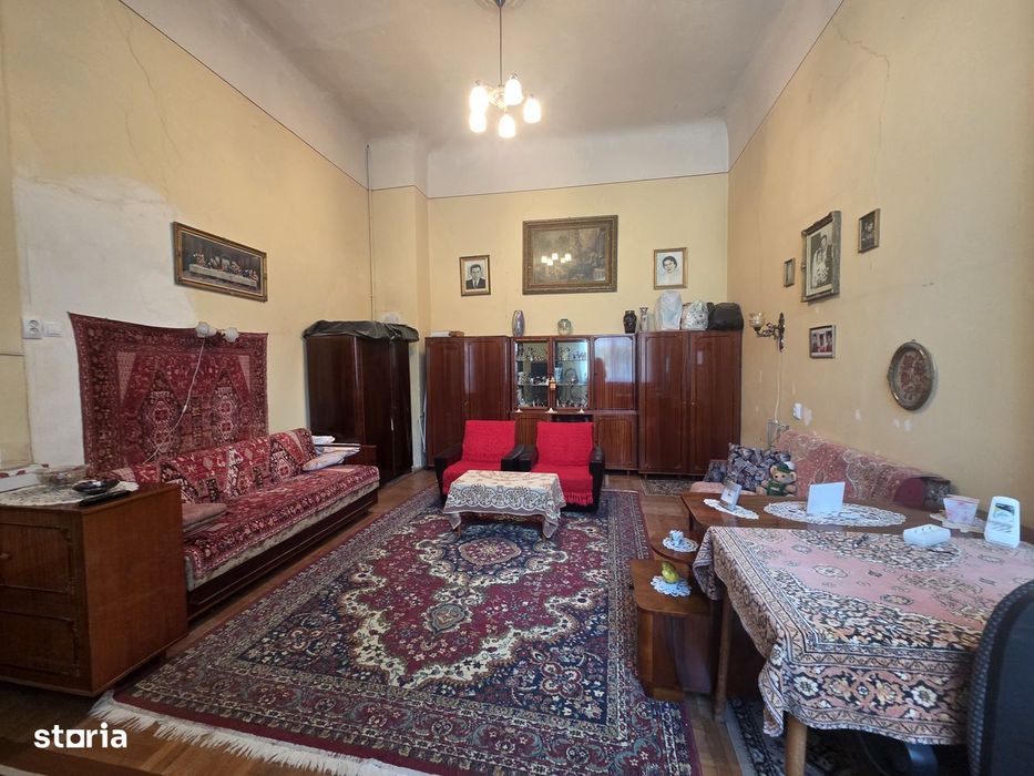 De vânzare apartament 2 camere zona ultracentrală
