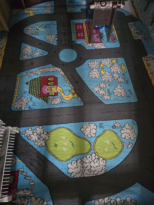 Продаётся палас игравой