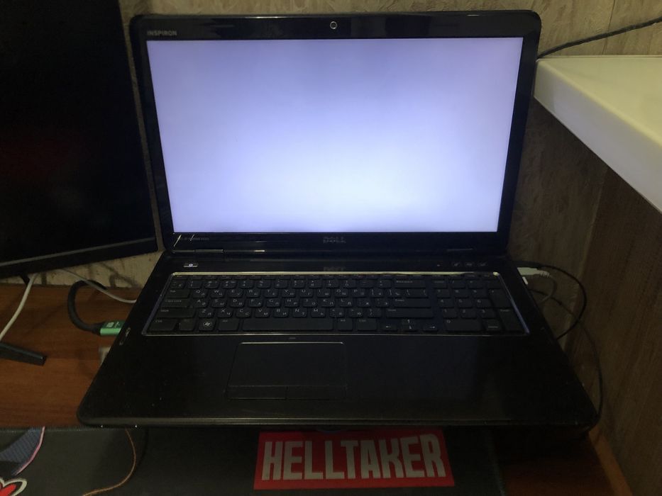 Продам ноутбук Dell Inspiron N7110