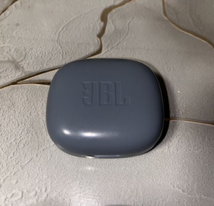 JBL Wave 300 tws
