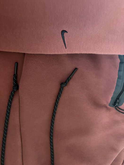 Долнище Nike Tech