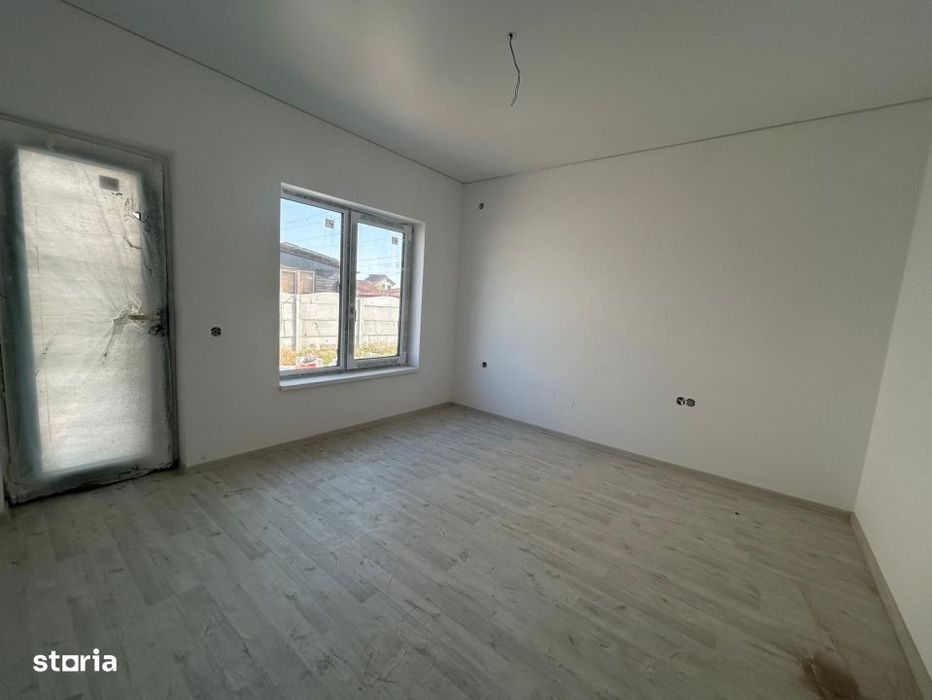 Casa plan parter, 300 MP teren, 90 MP, Damila