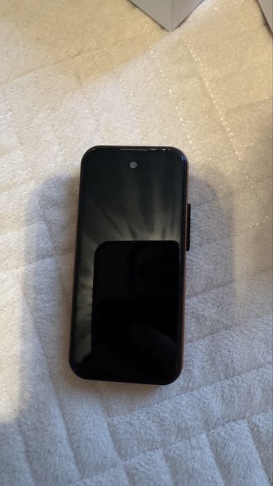 Продам IPhone 17 mini на базе Android