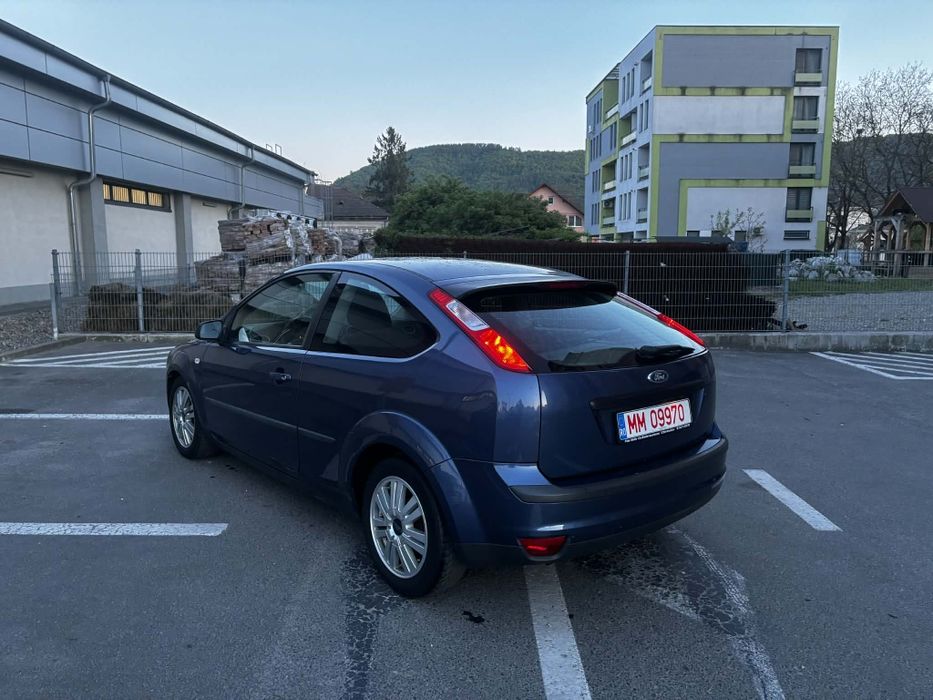 Ford Focus 2 1.6i / Recent Adus / O77I46I478