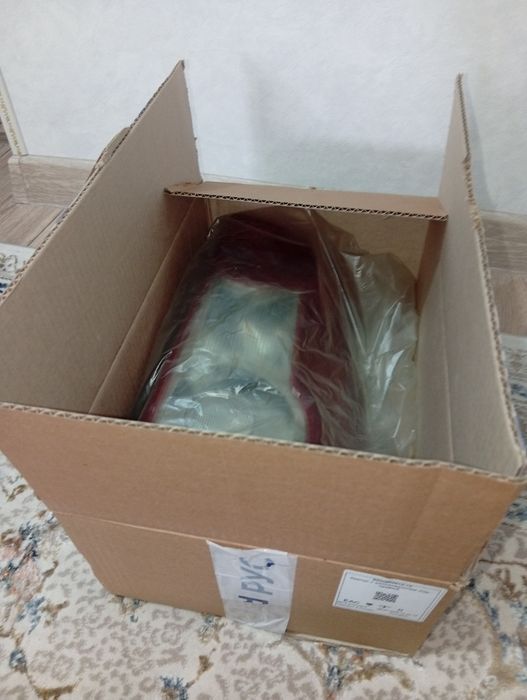 Правый задний фар на Ларгус оригинал