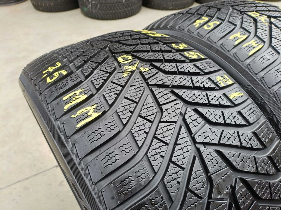 Set 4 anvelope de iarna 285 35 21 cu 325 30 21 yokohama profil 7,5 mm